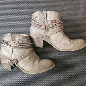 Jellypop booties women's size 9